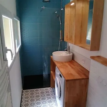 Feriehus Superbe Maison 4 Personnes Entre Le Port Et Le Centre, Cour Privative, Wifi & Netflix Gratuits *